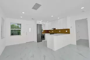 10084 Meridian Way N, Palm Beach Gardens, FL 33410 - Photo 7