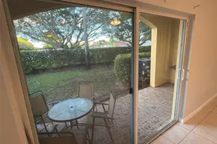 8320 Santa Monica Ave, Tamarac, FL 33321 - Photo 9