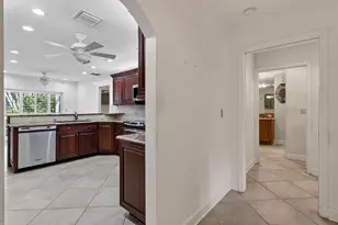 11453 Shady Oaks Ln, North Palm Beach, FL 33408 - Photo 17