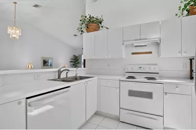 8100 Via Di Veneto #NEIBORHOOD F, Boca Raton, FL 33496 - Photo 13