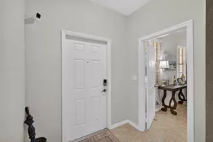 128 W Royal Palm Cir, Jupiter, FL 33458 - Photo 15