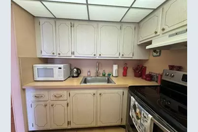 39 Dorchester B #39, West Palm Beach, FL 33417 - Photo 13