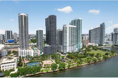 488 NE 18th Street #1515, Miami, FL 33132 - Photo 47