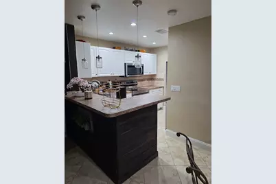 10046 Winding Lake Road #202, Sunrise, FL 33351 - Photo 9