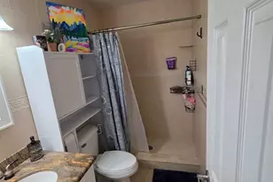 10046 Winding Lake Rd, Sunrise, FL 33351 - Photo 17