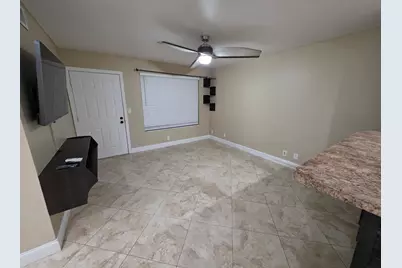 10046 Winding Lake Road #202, Sunrise, FL 33351 - Photo 7