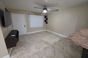 10046 Winding Lake Rd, Sunrise, FL 33351 - Photo 7