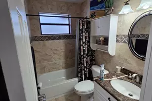 10046 Winding Lake Rd, Sunrise, FL 33351 - Photo 15