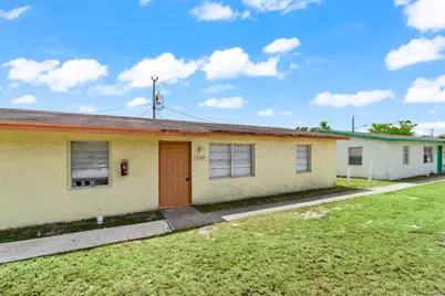 4764 Gulfstream Road, Lake Worth, FL 33460 - Photo 3