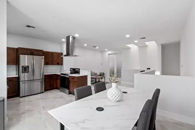 836 SE 20th Avenue SE, Deerfield Beach, FL 33441 - Photo 9