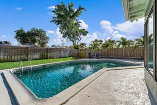 4193 Hyacinth Cir N, Palm Beach Gardens, FL 33410 - Photo 37