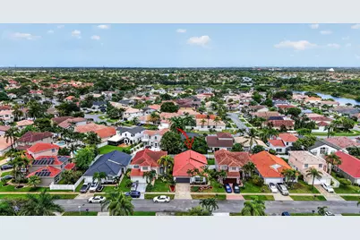 1371 SW 181st Avenue, Pembroke Pines, FL 33029 - Photo 43
