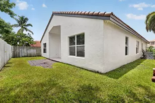 1371 SW 181st Ave, Pembroke Pines, FL 33029 - Photo 39