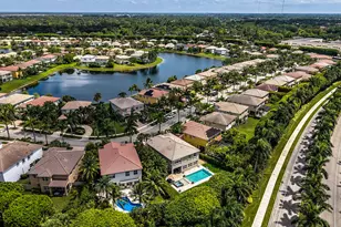 9535 Phipps Ln, Wellington, FL 33414 - Photo 41