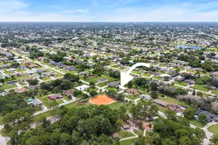 636 SW Eyerly Ave, Port Saint Lucie, FL 34983 - Photo 31