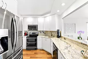 340 Sunset Dr, Fort Lauderdale, FL 33301 - Photo 9