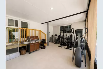 830 NE 135th Street, North Miami, FL 33161 - Photo 27