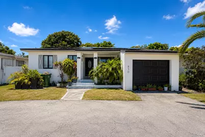 830 NE 135th Street, North Miami, FL 33161 - Photo 1