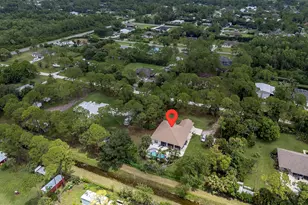 17854 88th Rd N, The Acreage, FL 33470 - Photo 5