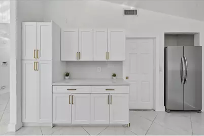 3090 Thames Way, Miramar, FL 33025 - Photo 9