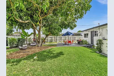 5365 N Andrews Avenue, Oakland Park, FL 33309 - Photo 27
