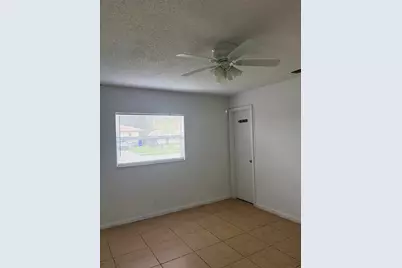 3801 Van Cott Circle, West Palm Beach, FL 33403 - Photo 13