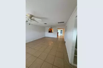 3801 Van Cott Circle, West Palm Beach, FL 33403 - Photo 3