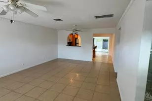 3801 Van Cott Cir, West Palm Beach, FL 33403 - Photo 3