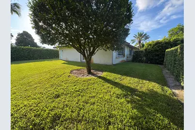 10520 NW 43rd Court, Coral Springs, FL 33065 - Photo 7