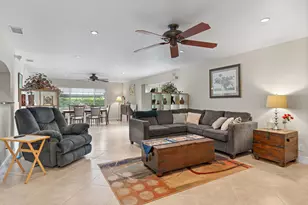 10520 NW 43rd Ct, Coral Springs, FL 33065 - Photo 7