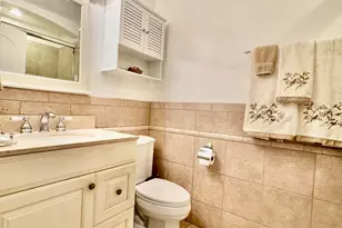 10520 NW 43rd Ct, Coral Springs, FL 33065 - Photo 13