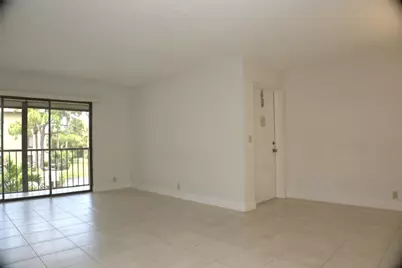 815 Sky Pine Way #D2, Greenacres, FL 33415 - Photo 3