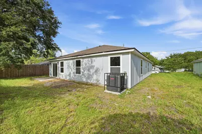 4327 Bessie Circle E, Jacksonville, FL 32209 - Photo 25