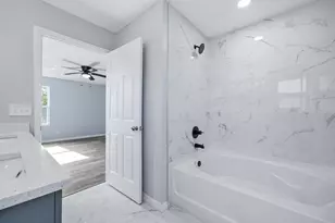 4327 Bessie Cir E, Jacksonville, FL 32209 - Photo 21