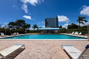 5700 NW 2nd Ave, Boca Raton, FL 33487 - Photo 15