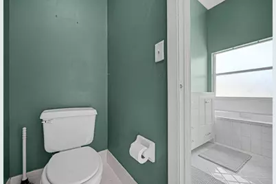 2656 NW 68th Avenue, Margate, FL 33063 - Photo 35