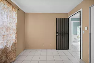2656 NW 68th Ave, Margate, FL 33063 - Photo 21