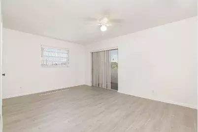 136 Flanders C, Delray Beach, FL 33484 - Photo 15