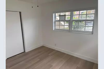 460 Paradise Isle Boulevard #101, Hallandale Beach, FL 33009 - Photo 23