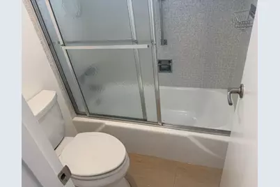 460 Paradise Isle Boulevard #101, Hallandale Beach, FL 33009 - Photo 19