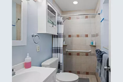 336 S Chillingworth Drive, West Palm Beach, FL 33409 - Photo 11