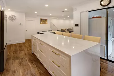 9390 SW 61st Way #D, Boca Raton, FL 33428 - Photo 11