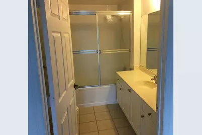 2801 Sarento Place #302, Palm Beach Gardens, FL 33410 - Photo 5