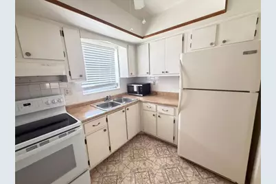 2727 Dudley Drive W #E, West Palm Beach, FL 33415 - Photo 5