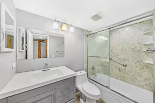 8980 S Hollybrook Blvd, Pembroke Pines, FL 33025 - Photo 27