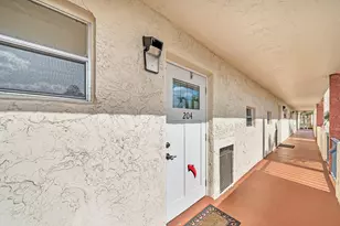 8980 S Hollybrook Blvd, Pembroke Pines, FL 33025 - Photo 5