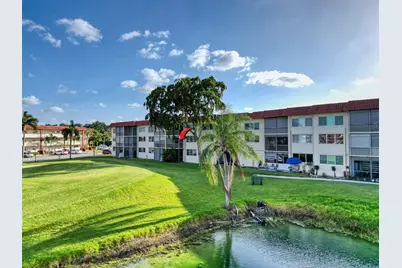 8980 S Hollybrook Boulevard #204, Pembroke Pines, FL 33025 - Photo 19