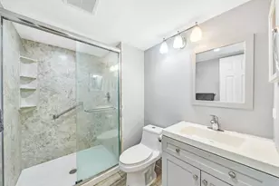 8980 S Hollybrook Blvd, Pembroke Pines, FL 33025 - Photo 13