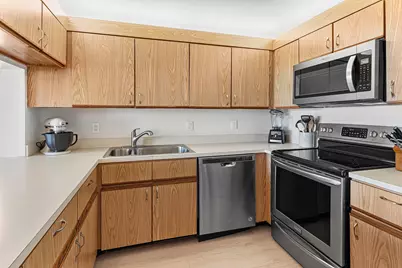 603 Republic Court, Deerfield Beach, FL 33442 - Photo 13