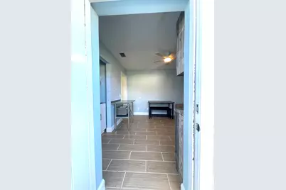 5753 SE Mercedes Avenue, Stuart, FL 34997 - Photo 5